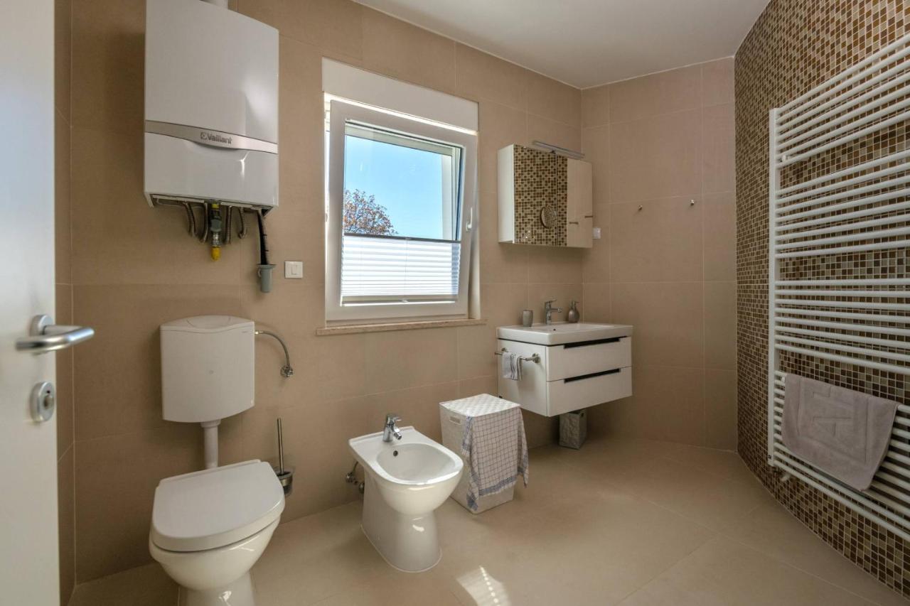 Appartamento Dream Lounge With Sea View Pola Esterno foto